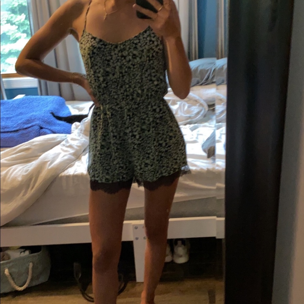 Bcbgeneration Romper - image 5